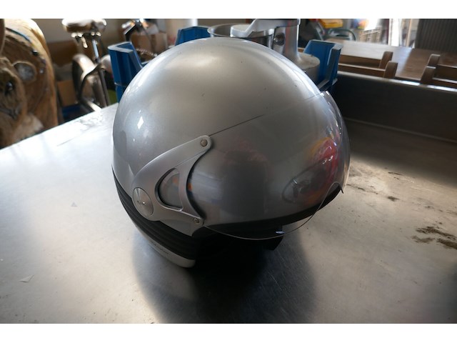 2 motorhelmen kiwi/roof - afbeelding 3 van  4