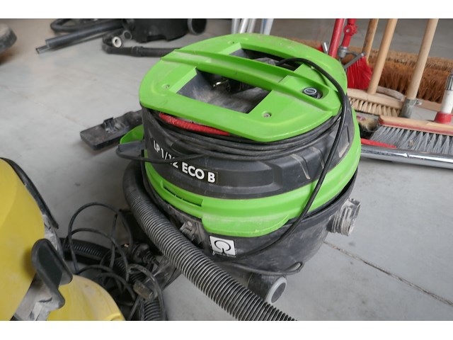 2 nat en-droogzuigers karcher / ica - afbeelding 5 van  5