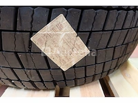 2 nieuwe banden continental 305/70 r19.5 - afbeelding 3 van  5
