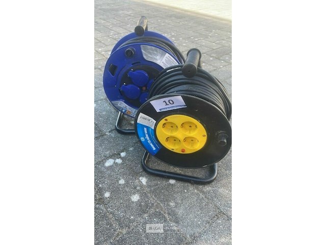 2 nieuwe kabelhaspels - afbeelding 1 van  3