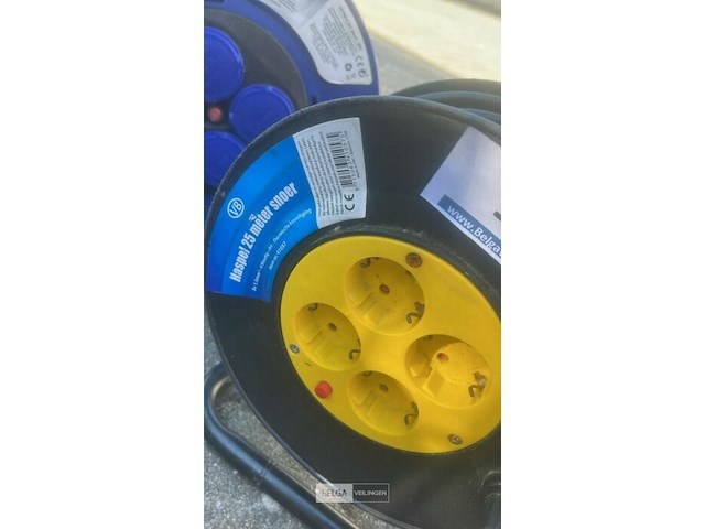 2 nieuwe kabelhaspels - afbeelding 2 van  3