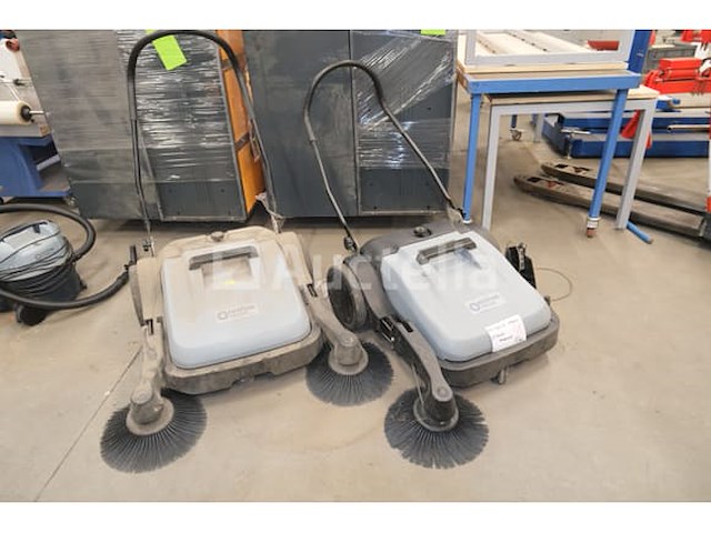 2 nilfisk sw250 handmatige vloerborstels - afbeelding 4 van  11