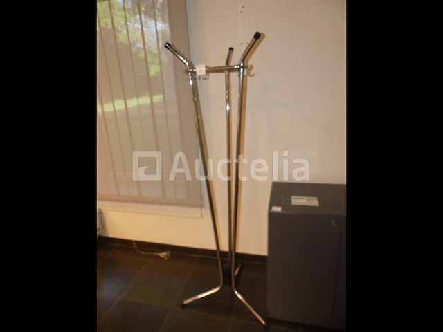 2 onderkasten met 2 deuren - afbeelding 1 van  10