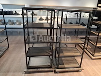 2 ontwerperplankdisplays op wielen