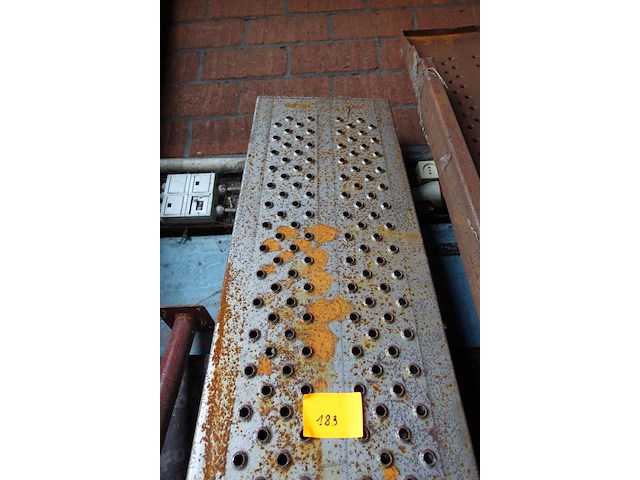 2 oprijplaten 2,05 x 0,34m - afbeelding 2 van  5