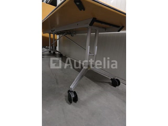 2 opvouwbare vergadertafels - afbeelding 3 van  7
