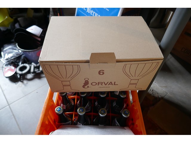 2 orval 2024 + glazen en bord - afbeelding 2 van  4