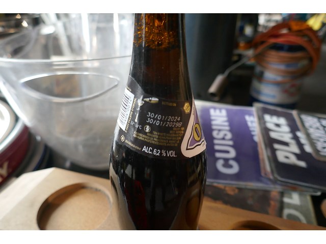 2 orval 2024 + glazen en bord - afbeelding 3 van  4