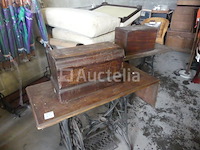 2 oude naaimachines - afbeelding 6 van  6