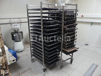 2 ovenwagens met stokbroodplaat - afbeelding 2 van  8