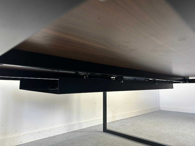 2-p workbench - desktable (5x) - afbeelding 4 van  5