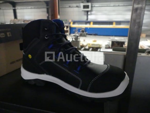 2 paar nieuwe veiligheidsschoenen - afbeelding 3 van  7
