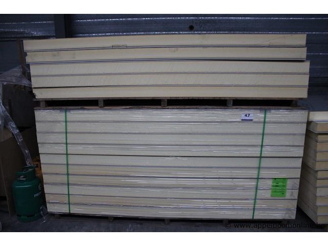 2 paletten inhoudende gyprocplaten 100x600 - afbeelding 1 van  2