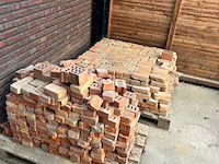 2 pallets bakstenen - afbeelding 2 van  2