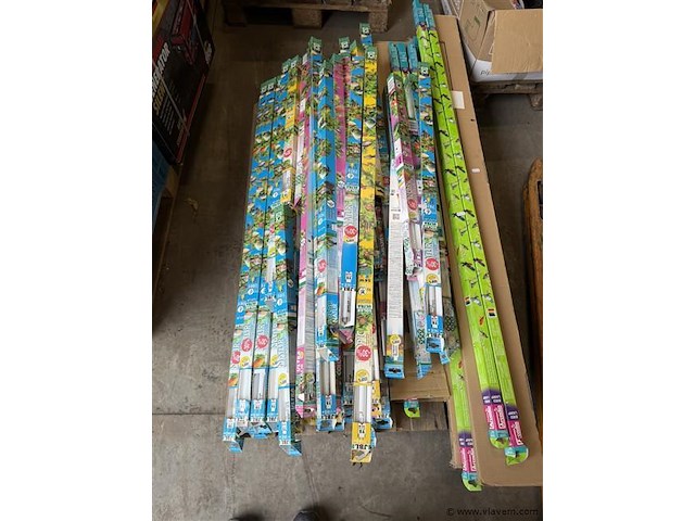 2 pallets met aquarium lampen armaturen en vogellampen - afbeelding 6 van  11