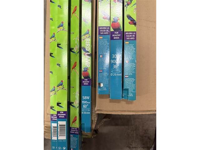 2 pallets met aquarium lampen armaturen en vogellampen - afbeelding 8 van  11