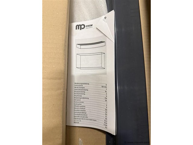 2 pallets met aquarium lampen armaturen en vogellampen - afbeelding 4 van  11