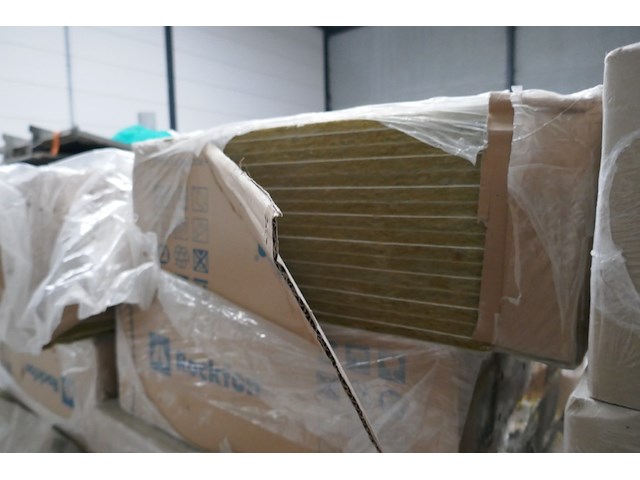 2 palletten met brandwerende platen armstrong retail knauf - afbeelding 5 van  7