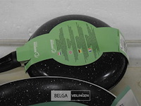 2 pannen ø24cm, ø28 cm - afbeelding 2 van  3