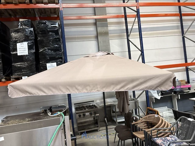 2 parasols - afbeelding 2 van  9