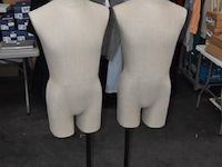 2 paspoppen - afbeelding 1 van  1