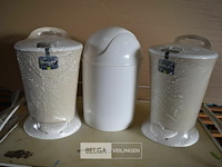 2 pedaal vuilnisbakken 6l+ 1 vuilbakje - afbeelding 1 van  1