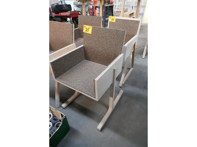 2 per diem chairs stoelen - afbeelding 2 van  5