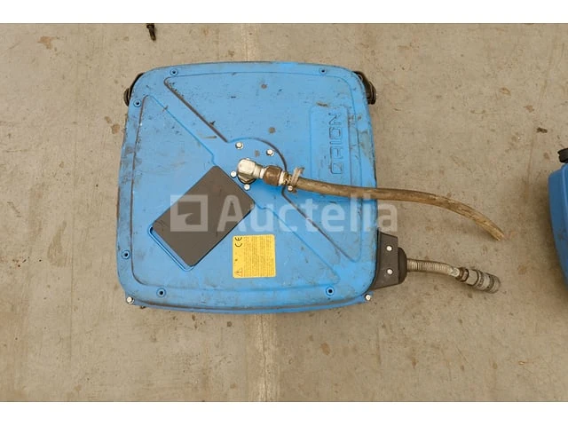 2 perslucht slangrollen - afbeelding 9 van  9
