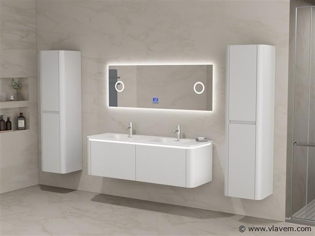 Nieuwe badkamermeubelen, hot-tub, parasols, lounge- en diningsets, massagebaden, outdoor spa’s enz.