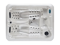 2 persoons outdoor spa 220x170x90,5 cm - wit bad/witte skirt - afbeelding 5 van  10