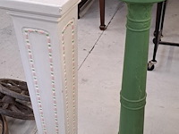 2 piedestallen - afbeelding 2 van  2