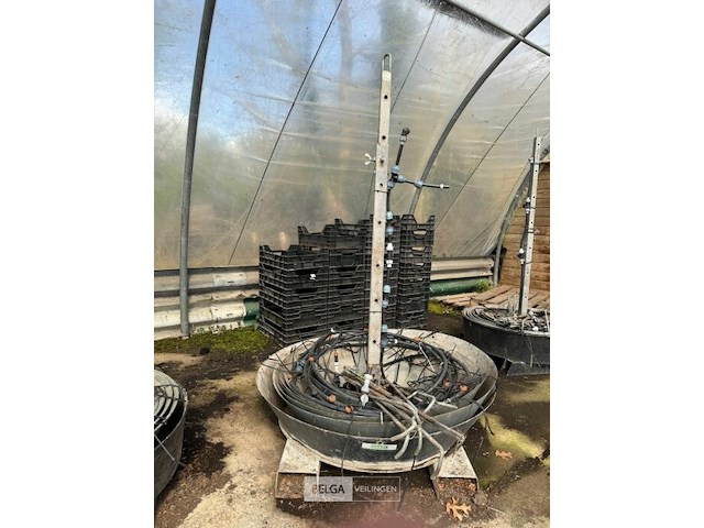 2 piramide bloembakken - afbeelding 1 van  1