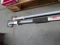 2 plafond-montagesteunen basey - afbeelding 2 van  2