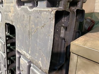 2 plastic palletten - afbeelding 3 van  3