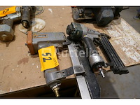 2 pneumatische nagelschieters - afbeelding 2 van  3