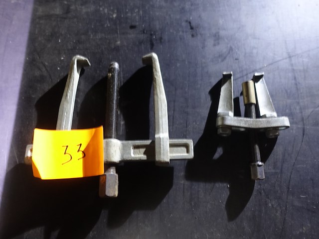 2 polietrekkers - afbeelding 4 van  6