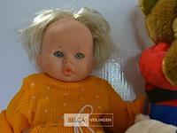 2 popjes en 2 bereb (licht beschadigd) - afbeelding 2 van  2