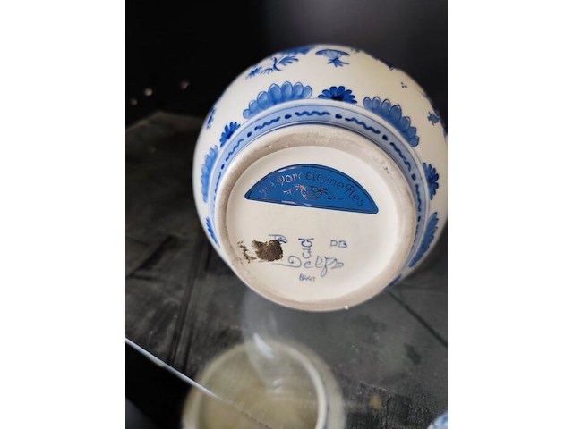 2 porseleinen vazen delft, porseleinen bonbonniere delft - afbeelding 4 van  9