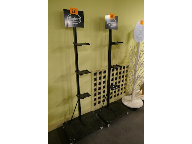 2 presentatiestandaarden baghera - afbeelding 2 van  4