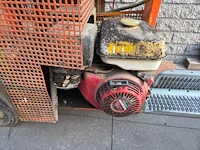 2 professionele wegenbelijningsmachines – wolters & mmc – honda gx270 / vanguard - afbeelding 2 van  14
