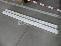 2 projecta intrekbare projectieschermen - afbeelding 1 van  3