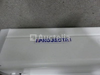 2 projecta intrekbare projectieschermen - afbeelding 2 van  3