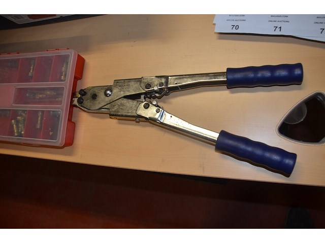 2 pvc gereedschapskisten fayg, 2 pvc vakkendozen met koppelstukken, 2 vulkan lokring krimptangen (b425) - afbeelding 2 van  13