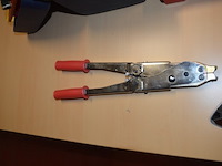 2 pvc gereedschapskisten fayg, 2 pvc vakkendozen met koppelstukken, 2 vulkan lokring krimptangen (b425) - afbeelding 4 van  13