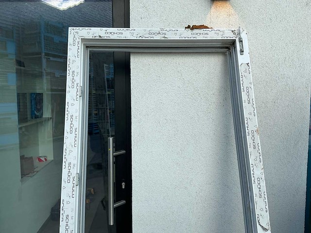 2 pvc ramen en 1 deur - afbeelding 9 van  21