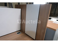 2 rechte bureaus - afbeelding 2 van  6