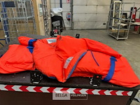 2 reddingsvesten - afbeelding 3 van  3