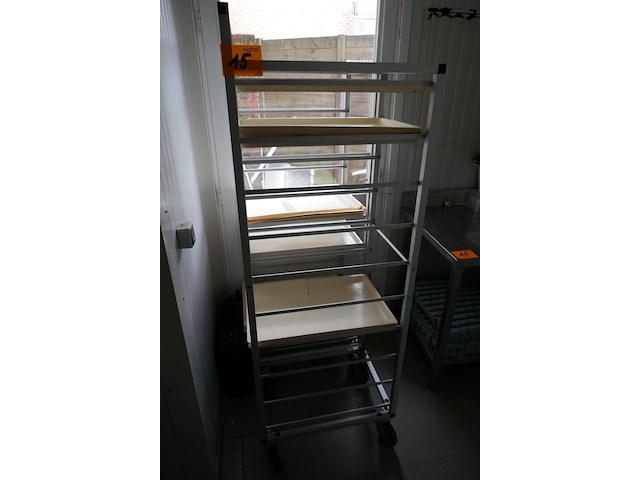 2 regaalwagens - afbeelding 2 van  3