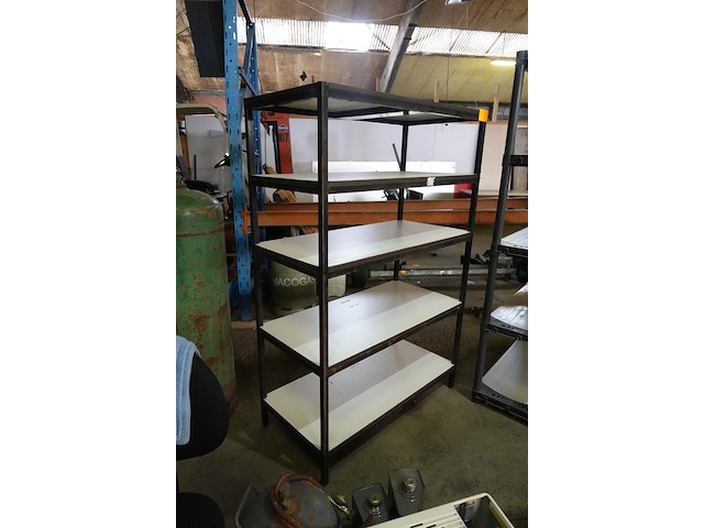 2 rekken met 5 schappen l. 1,75 x h. 0,87 x b. 0,40 m en 1 rek met 5 schappen l. 1,52 x h. 1,00 x b.0,80m - afbeelding 2 van  4