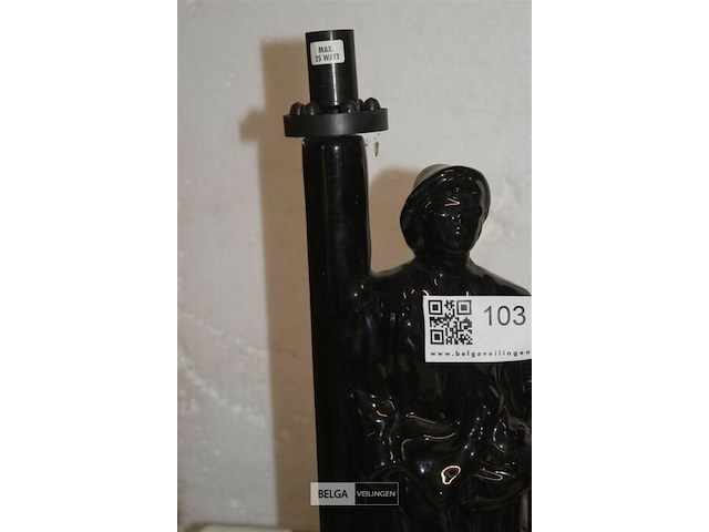 2 retro lampen ,man aan lichtpaal - afbeelding 4 van  4